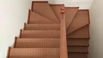 Лестница после установки ковриков на ступени фото 4